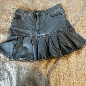Casual Denim Pleated Skater Mini Skirt - Blue